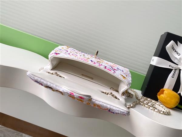 2026131214251842 900